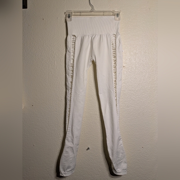 Nova Sport Size Small White High-Waisted Leggings - Picture 2 of 6